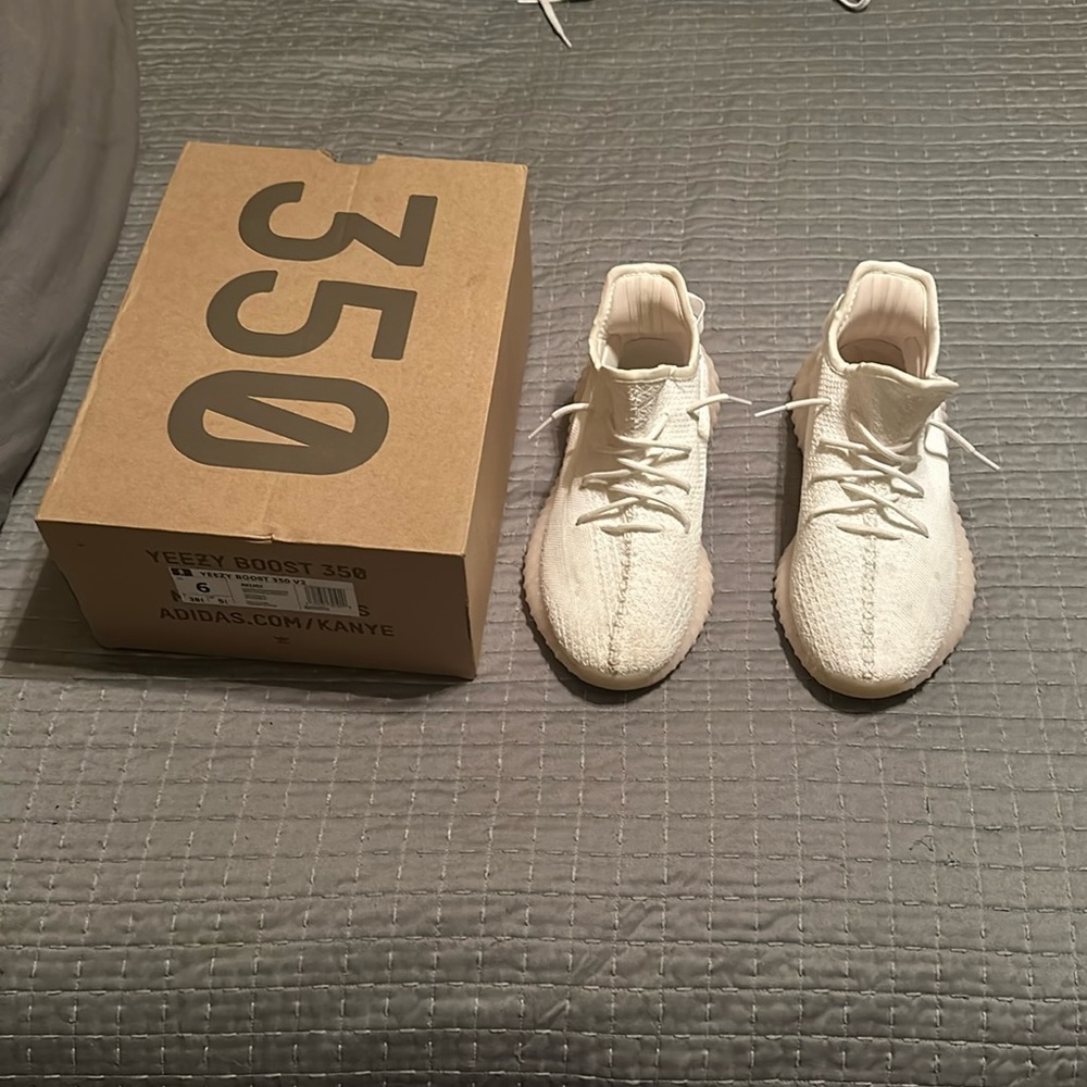 White Yeezy boost 350, new condition worn about 4-5 times, very clean.